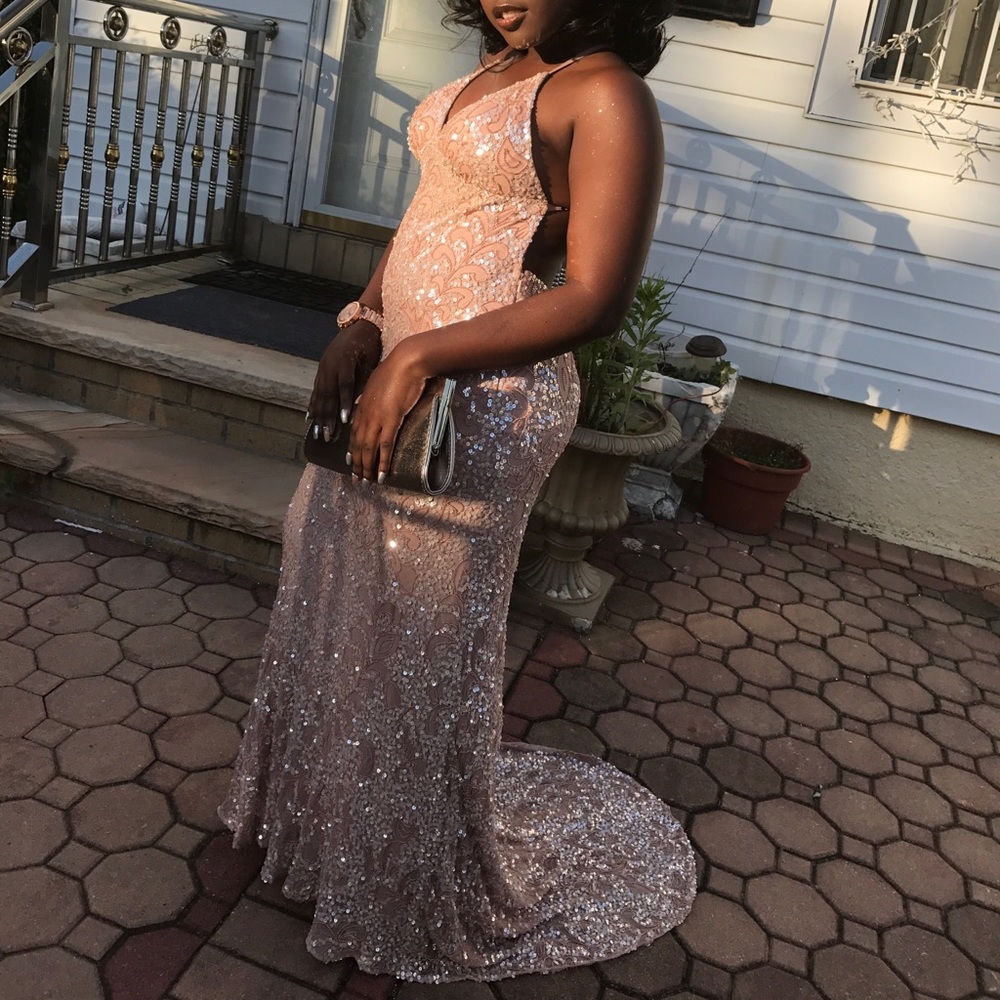 Prom Dress - Picture 2 of 5